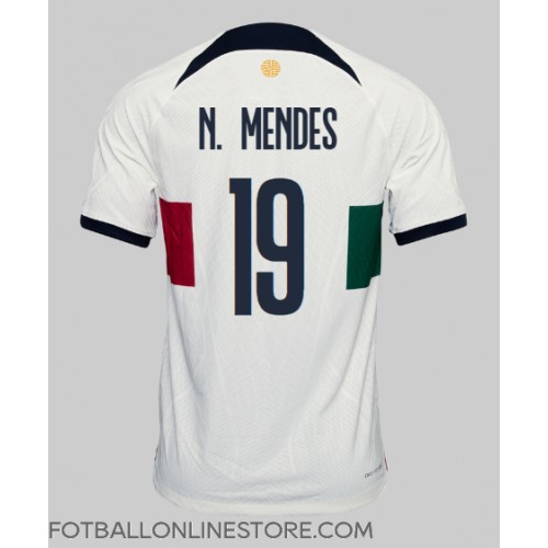 Billige Portugal Nuno Mendes #19 Bortetrøye VM 2022 Kortermet